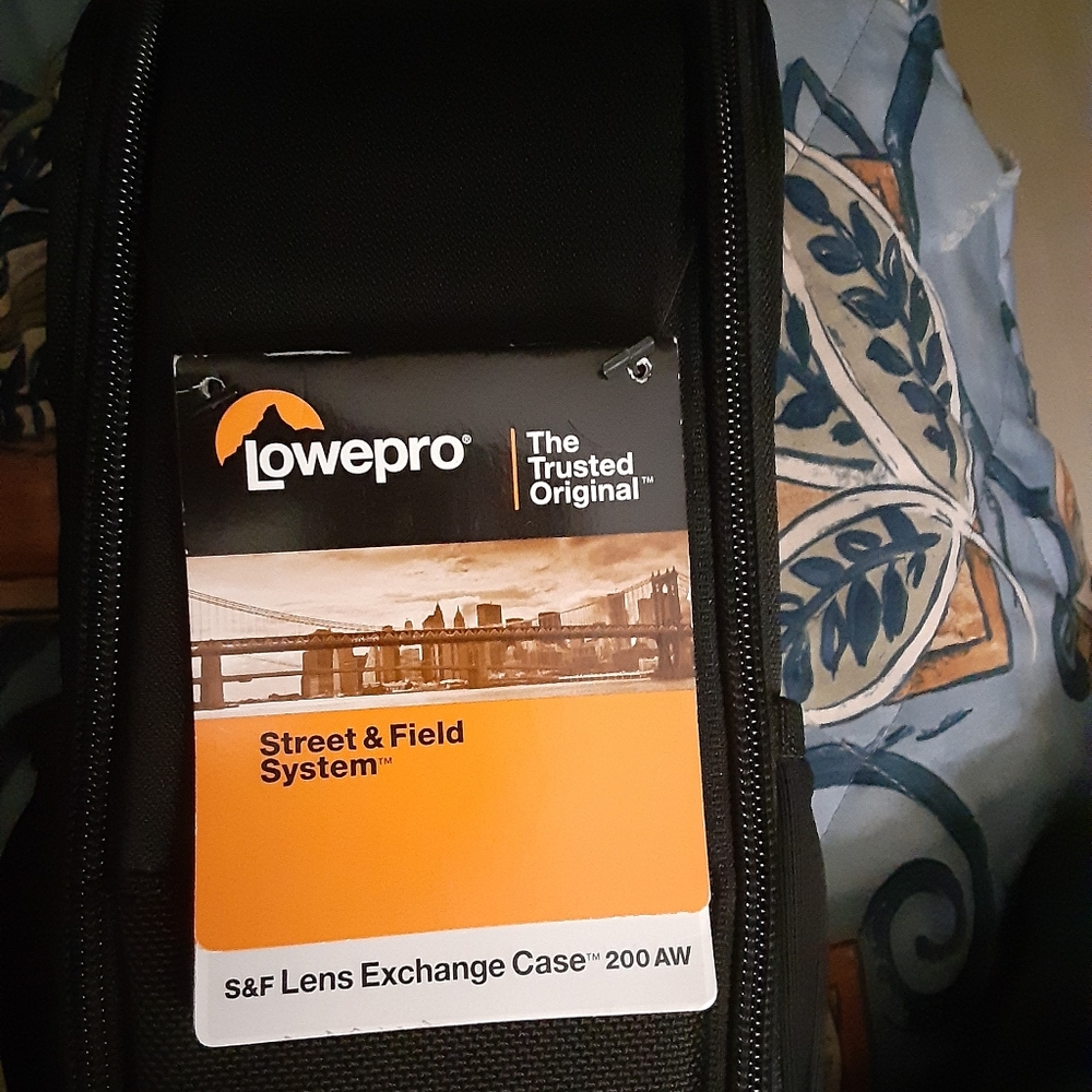 Lowepro s&f lens exchange case